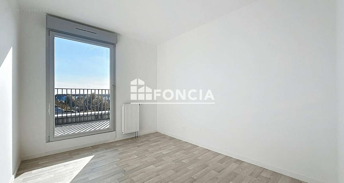 Appartement à COLOMBELLES