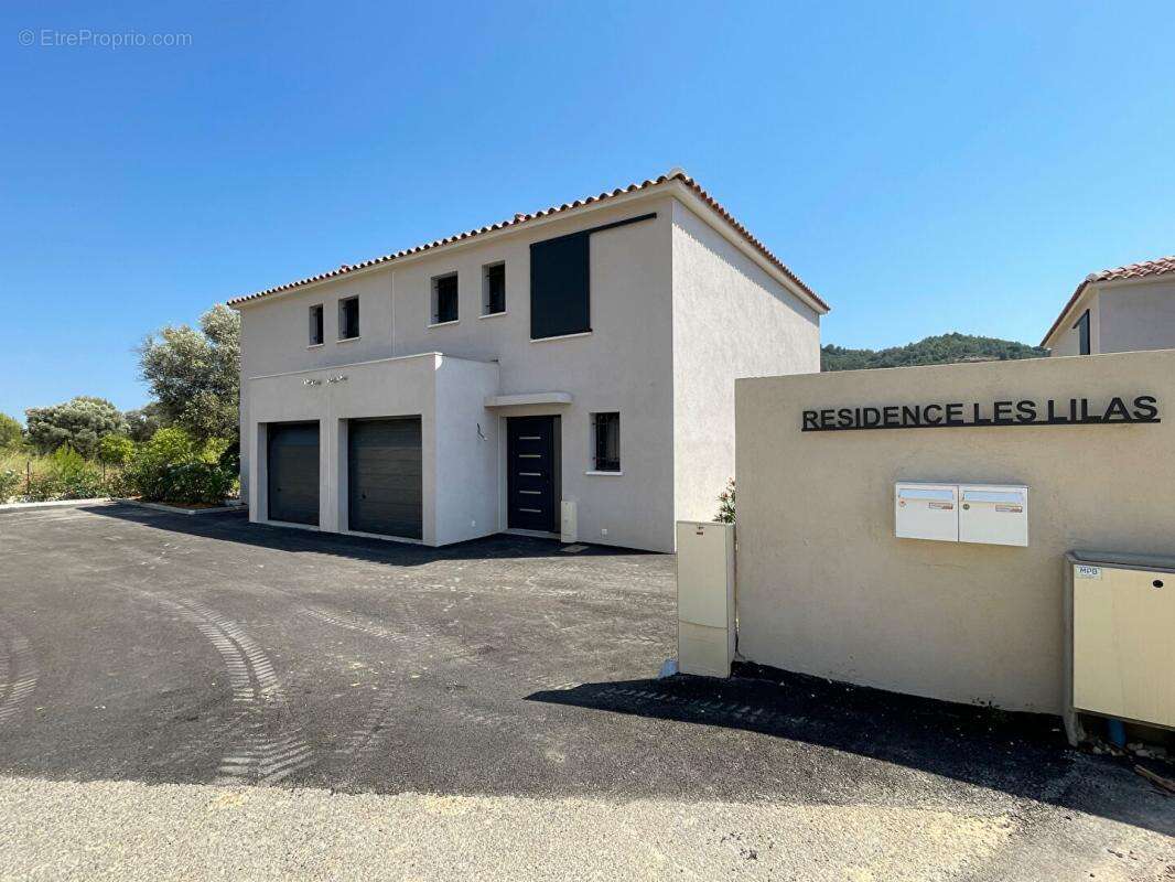 Maison à SIX-FOURS-LES-PLAGES