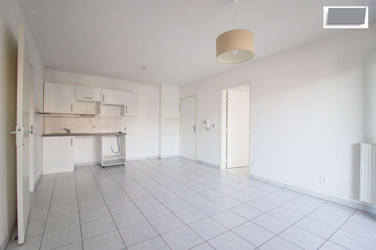 Appartement à CUERS