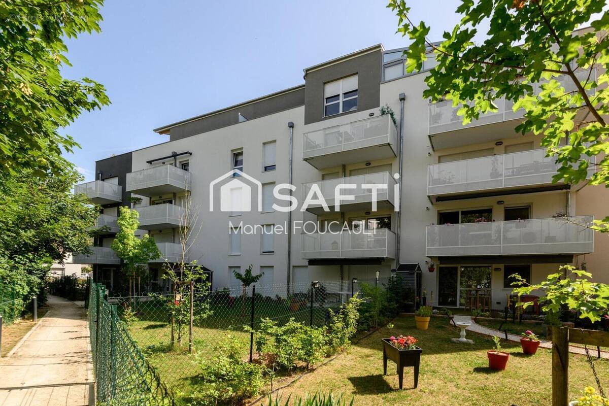 Photo 1 - Appartement à PLOMBIERES-LES-DIJON
