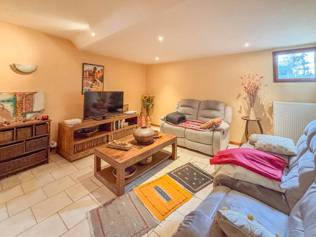 Maison à GESPUNSART