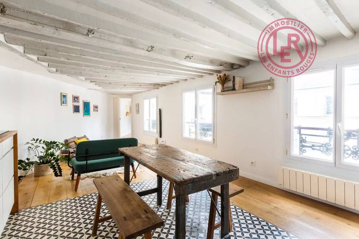 Appartement à PARIS-11E