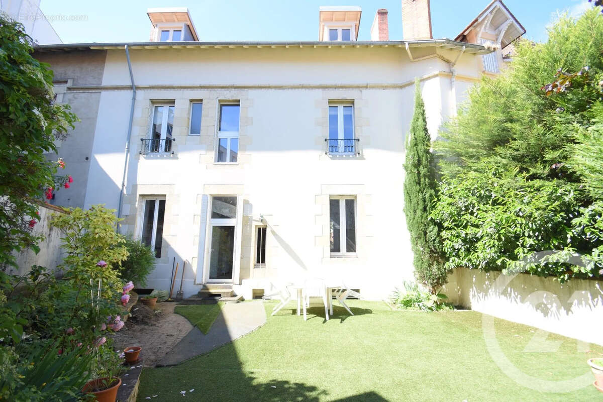 Maison à VICHY