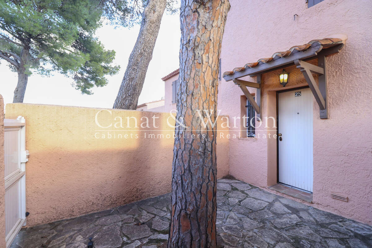 Sous offre: t 3 en duplex  dans un domaine sécurisé avec piscine & tennis - photo 10