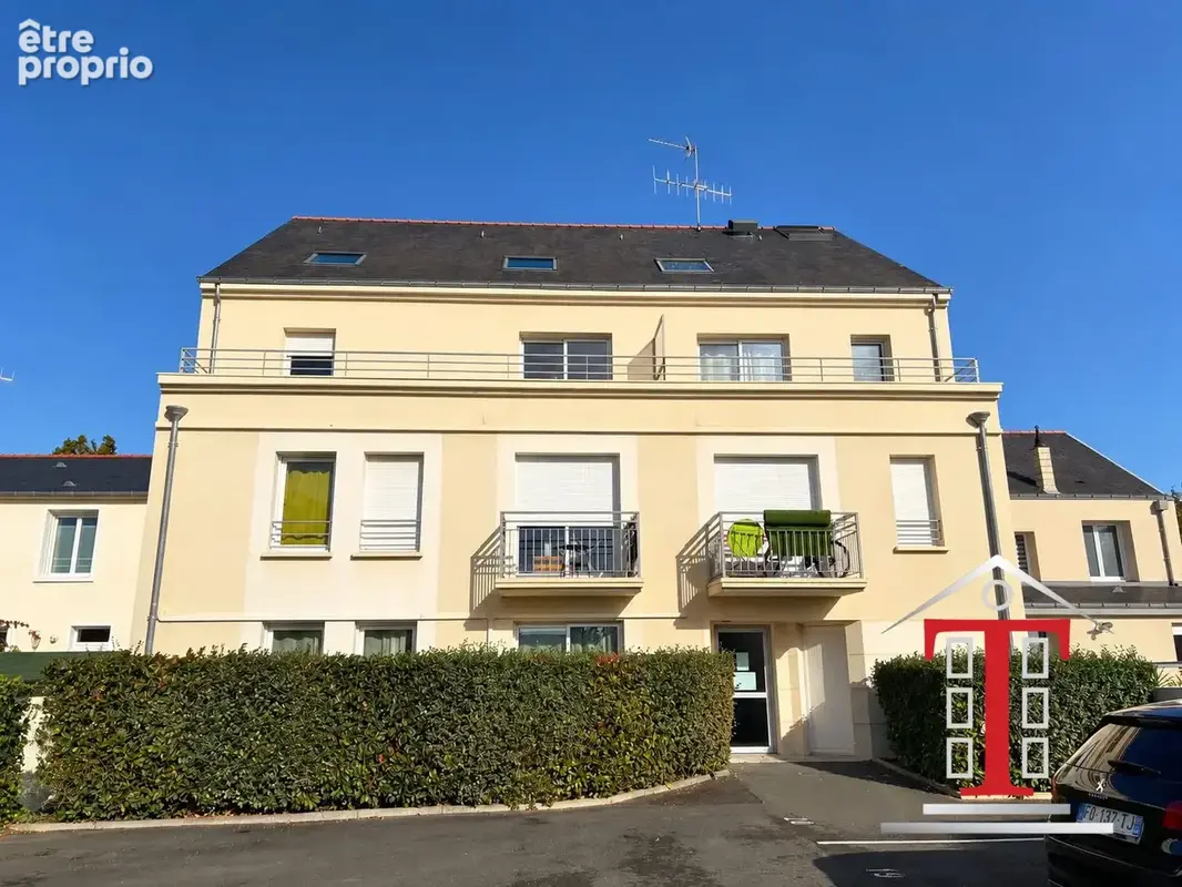 Appartement à LES PONTS-DE-CE
