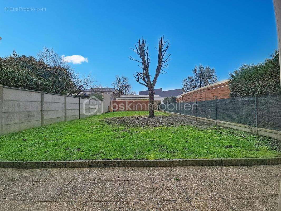 Maison à LIVRY-GARGAN