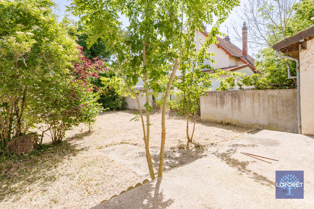 Maison à LIVRY-GARGAN