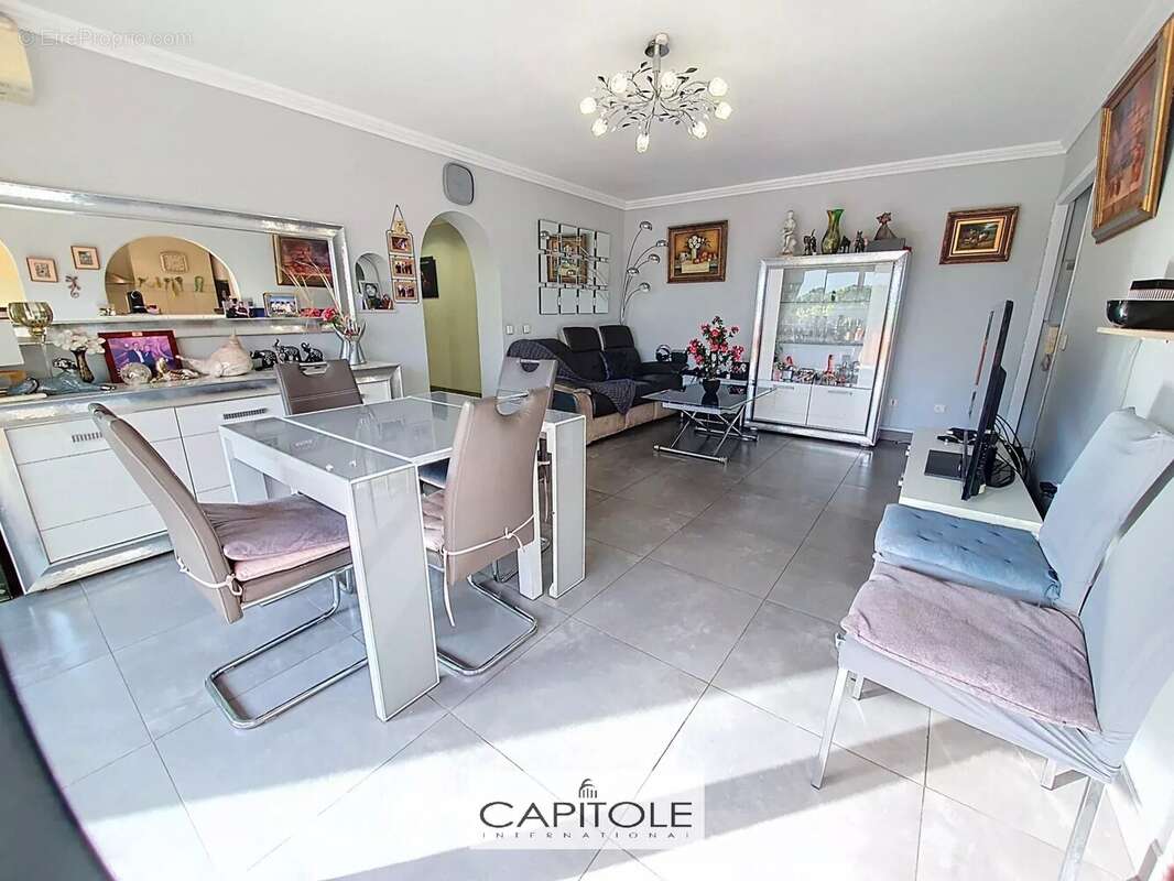 Appartement à ANTIBES