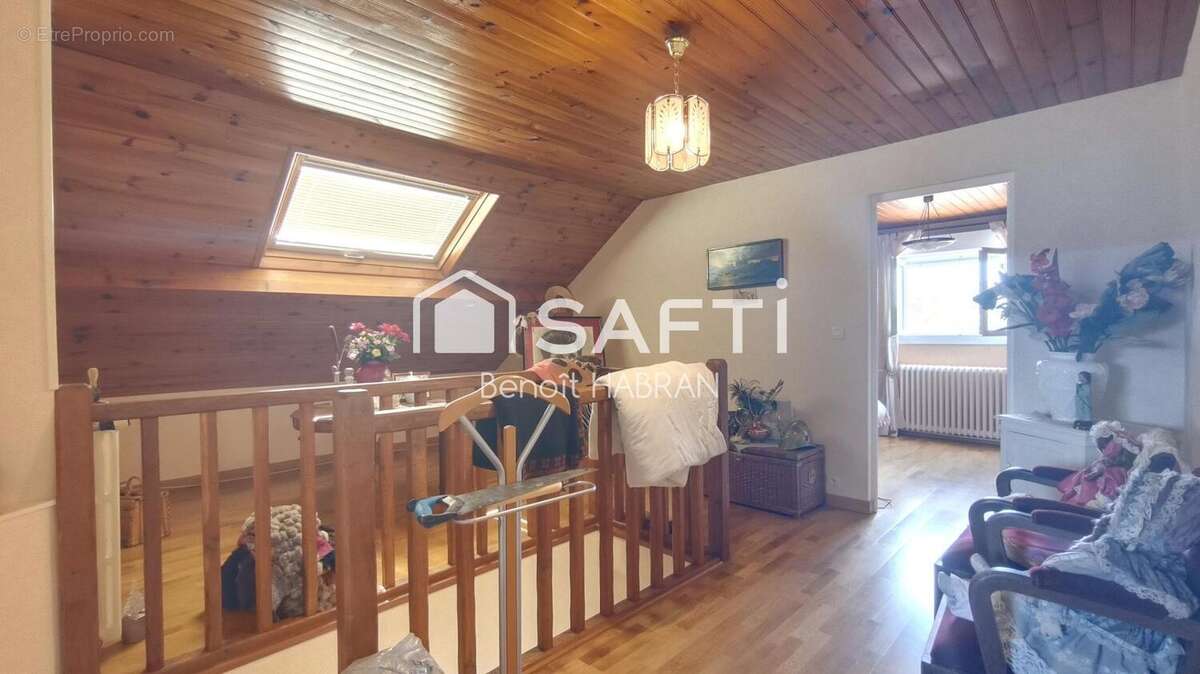 Maison 175 m² à Follainville-Dennemont  - photo 6