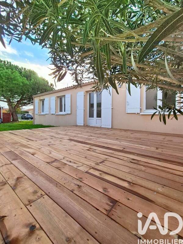 Photo 1 - Maison à NUAILLE-D'AUNIS