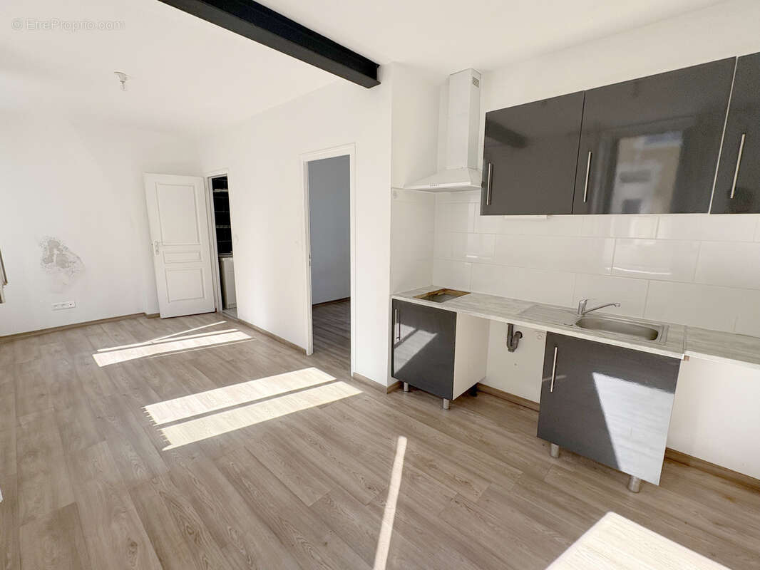 Appartement à MERU