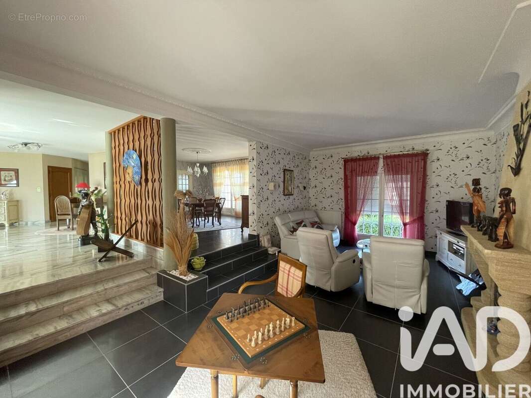 Photo 4 - Maison à ECLARON-BRAUCOURT-SAINTE-LIVIERE