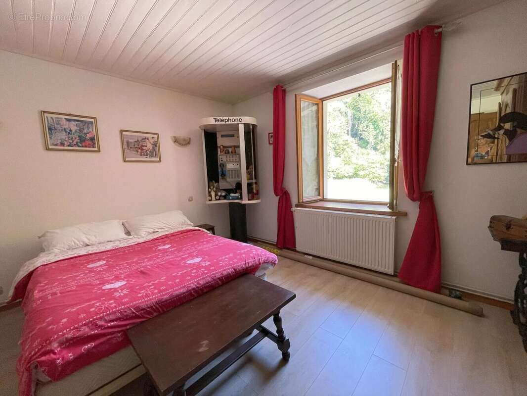 Maison à BAUME-LES-DAMES