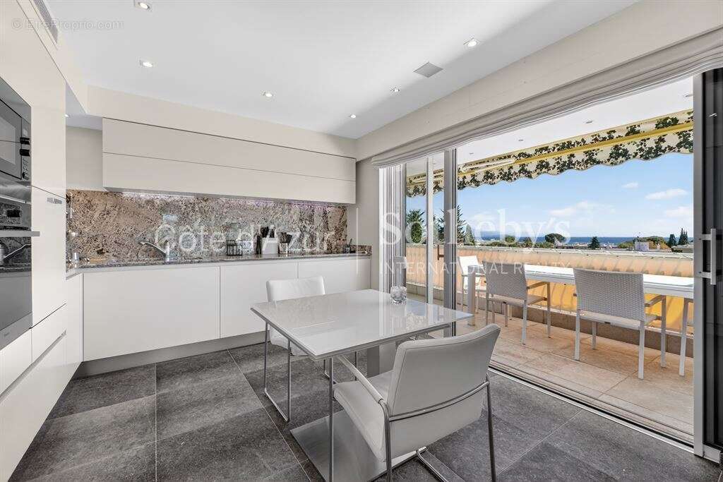 Appartement à ANTIBES