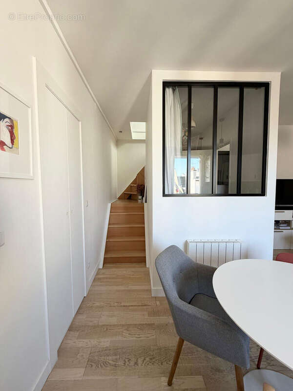 Photo 4 - Appartement à PARIS-11E