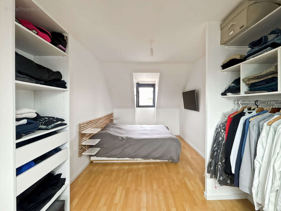 Maison à VERNEUIL-SUR-SEINE