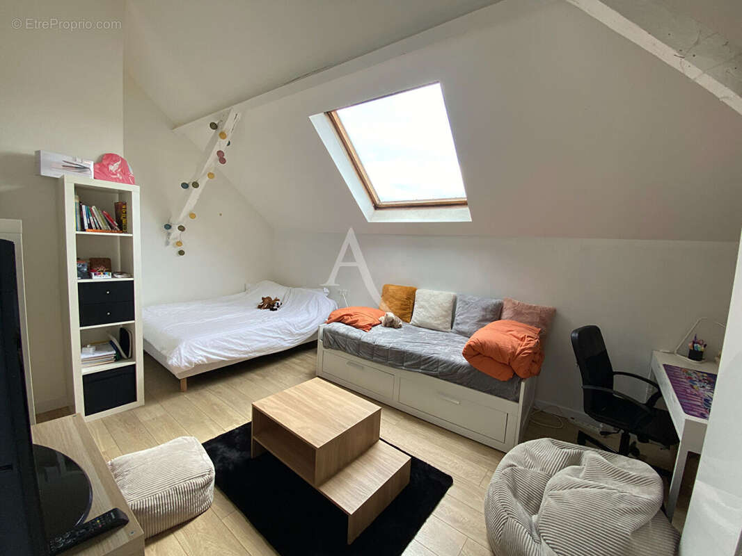 Maison à LA CHAPELLE-ACHARD