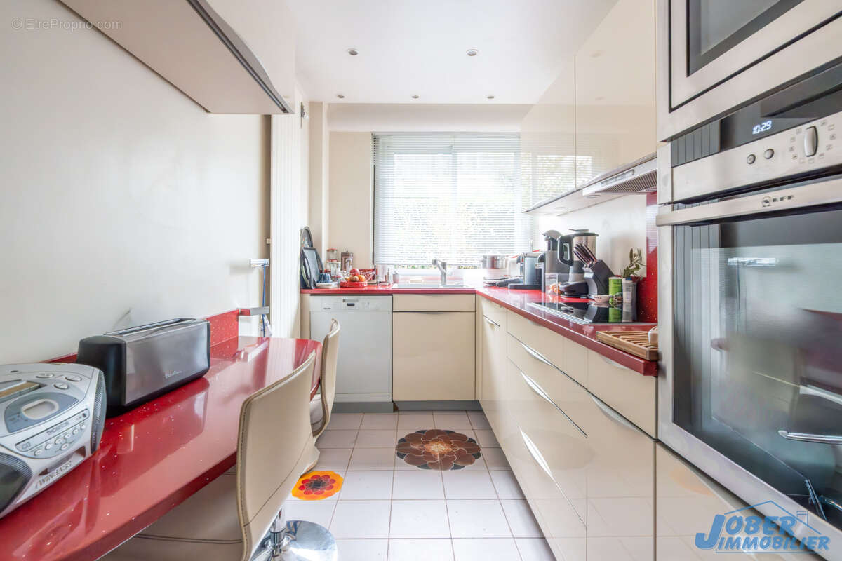 Appartement à NOGENT-SUR-MARNE