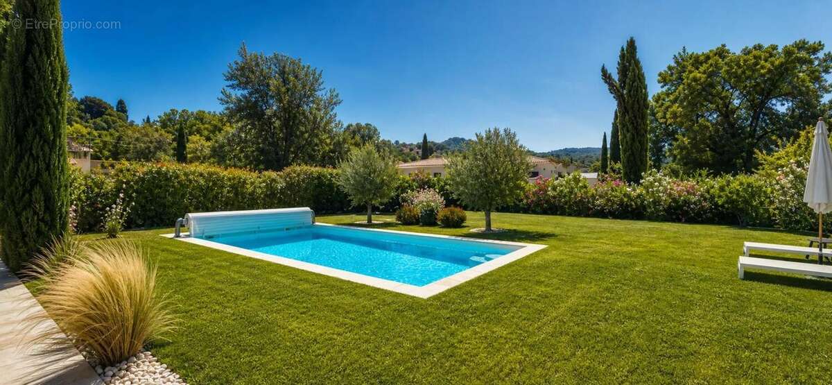Maison de 4 pièces d'environ 100 m² à Carcès - photo 16