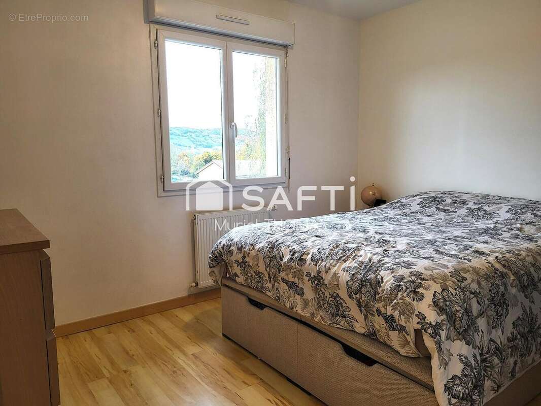 Photo 6 - Maison à NIVOLAS-VERMELLE