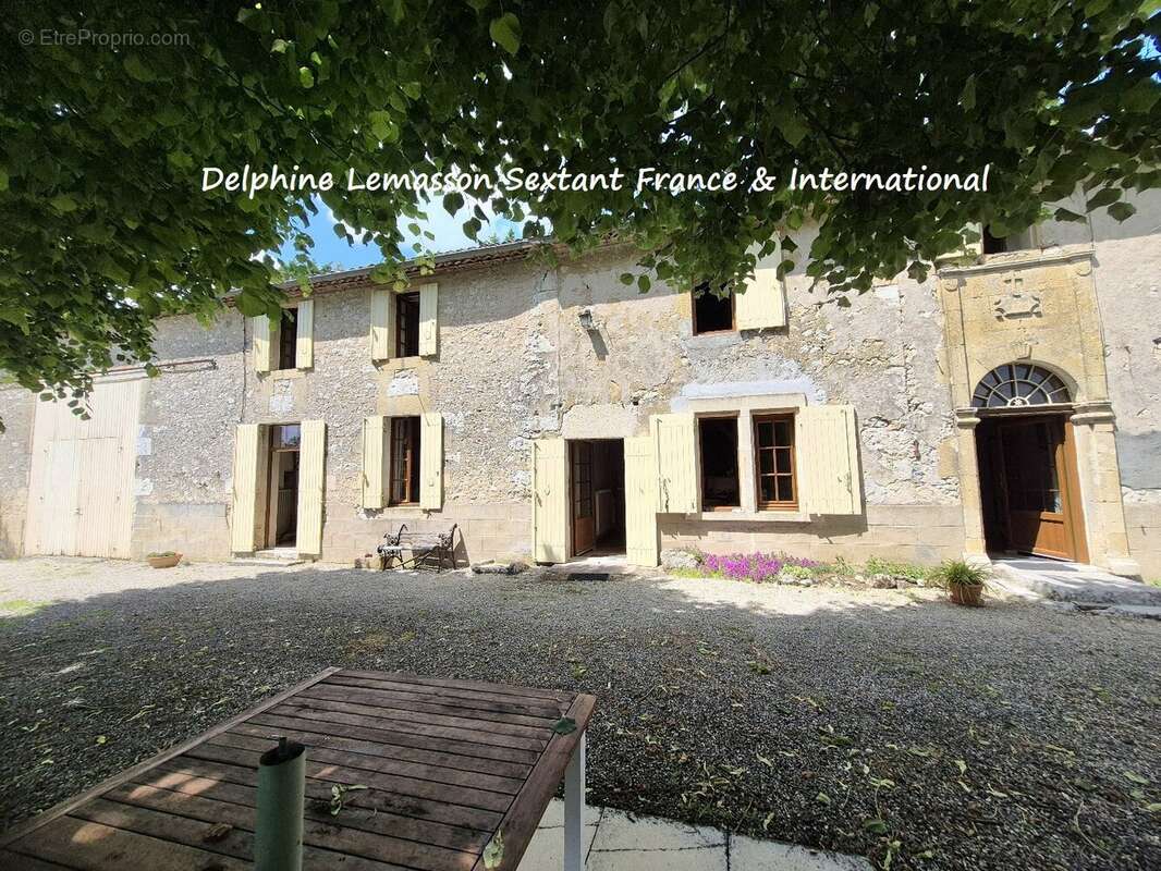 Maison à SAINTE-FOY-LA-GRANDE