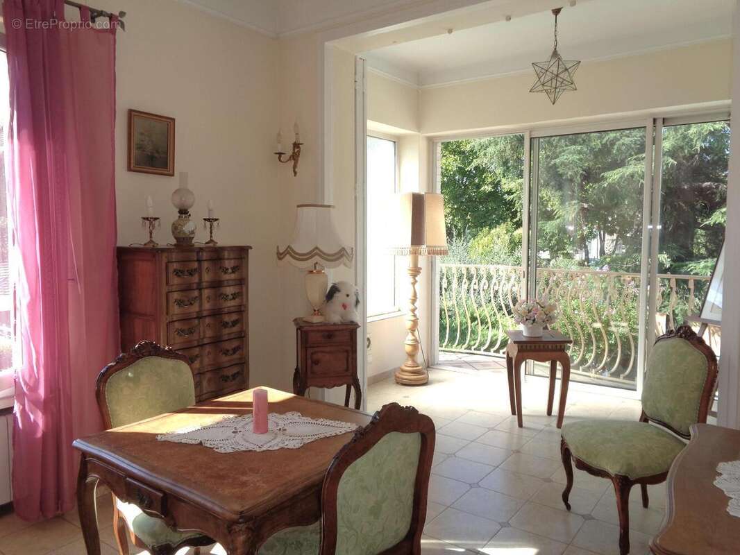   - Maison à DRAGUIGNAN