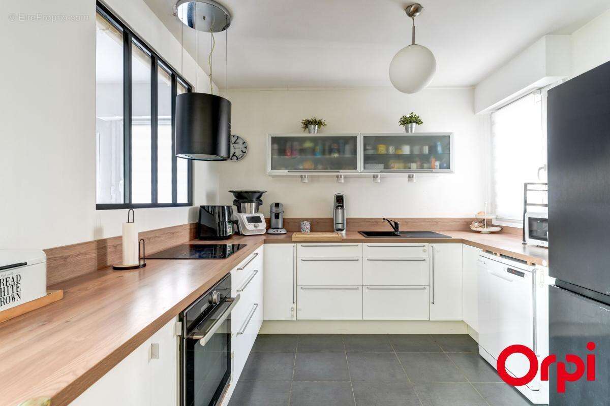 Appartement à CALUIRE-ET-CUIRE