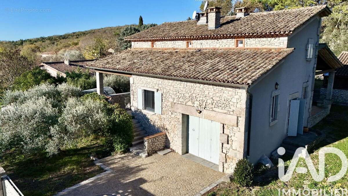 Photo 3 - Maison à CHAUZON