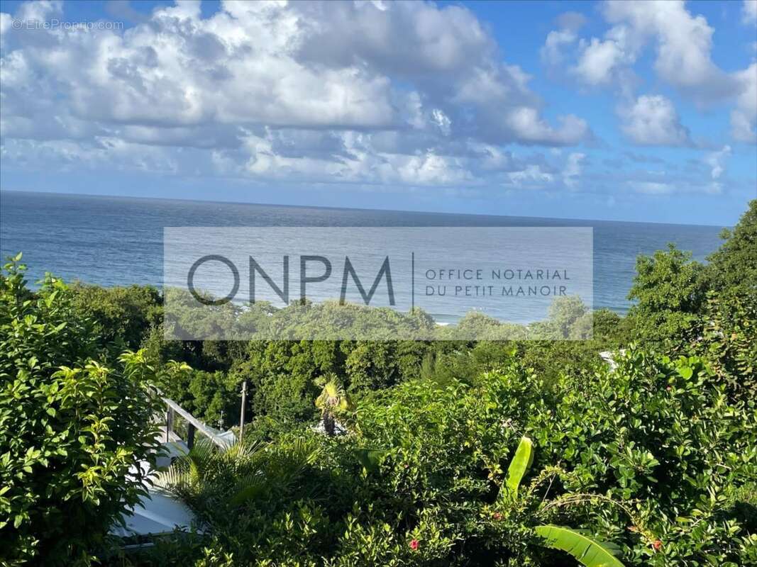 Maison à LA TRINITE