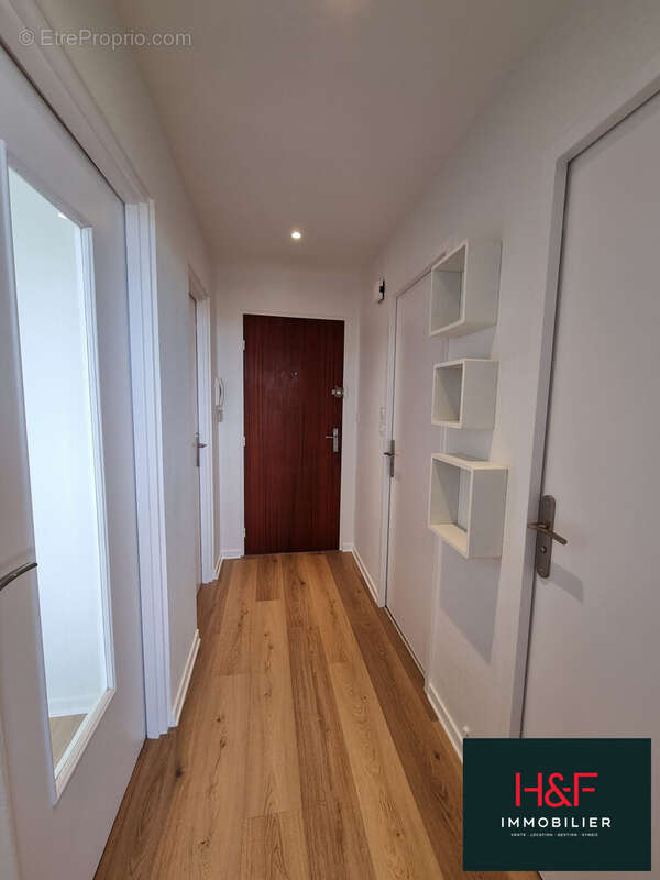 Appartement à HEROUVILLE-SAINT-CLAIR
