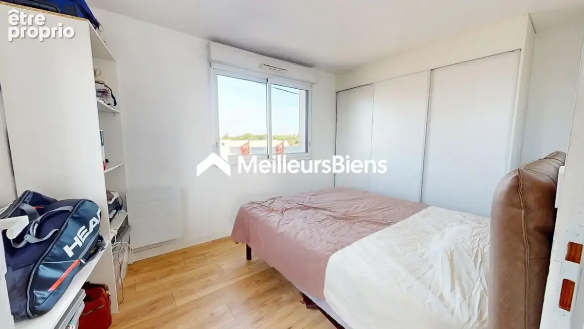 T3 lumineux de 80 m² à Bègles, piscine et 2 places de parking - photo 5