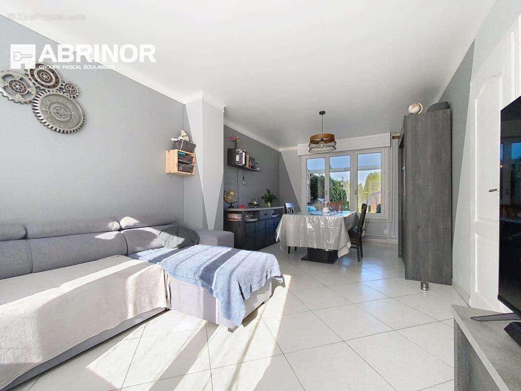 Maison à FACHES-THUMESNIL