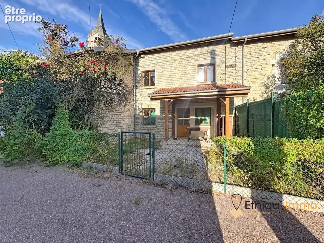 Photo Maison à Laferte-Sur-Aube au prix de 60 000€