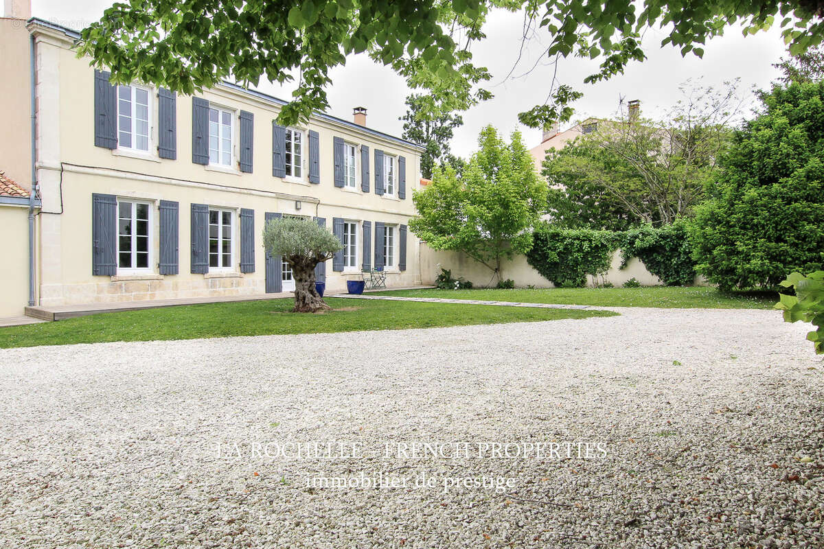 Maison à LA ROCHELLE