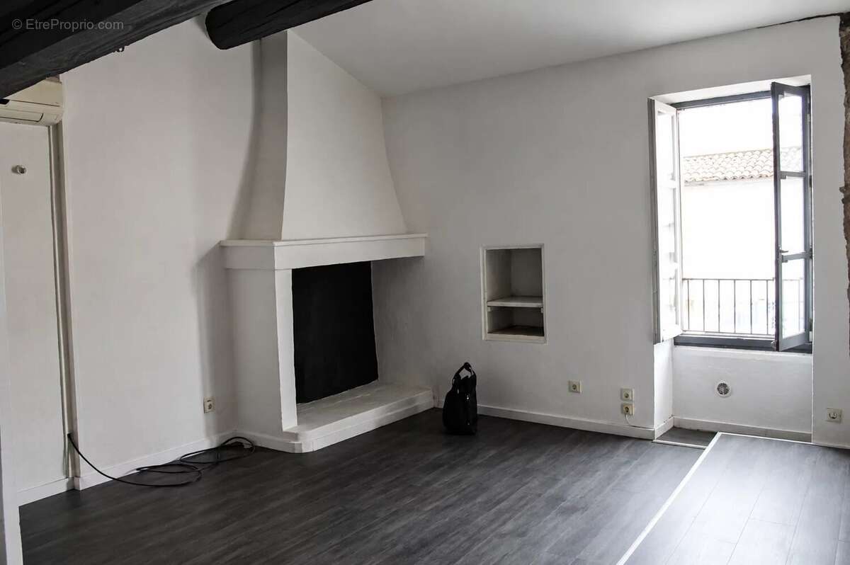 Appartement à MILHAUD