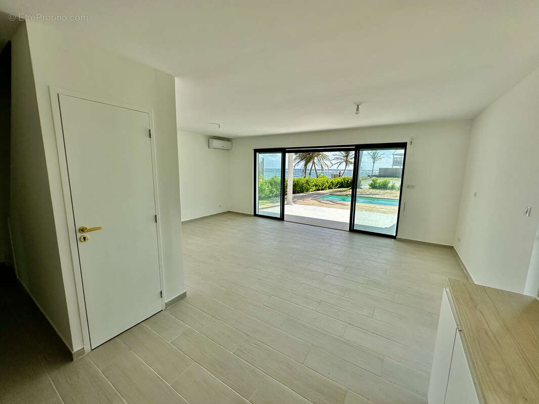 Maison à SAINT-MARTIN