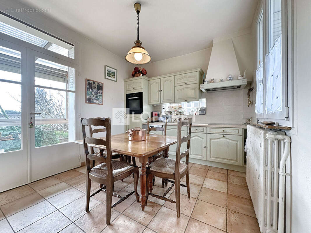 Maison à JUVISY-SUR-ORGE