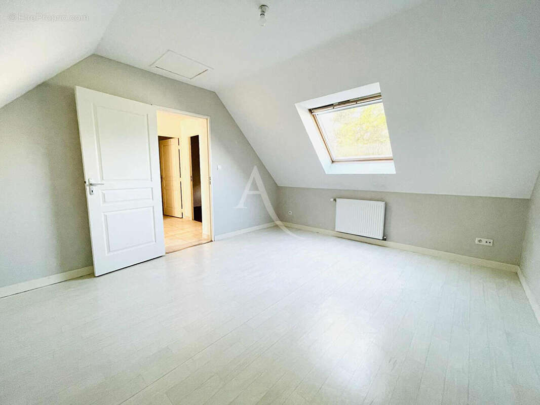 Maison à MURS-ERIGNE