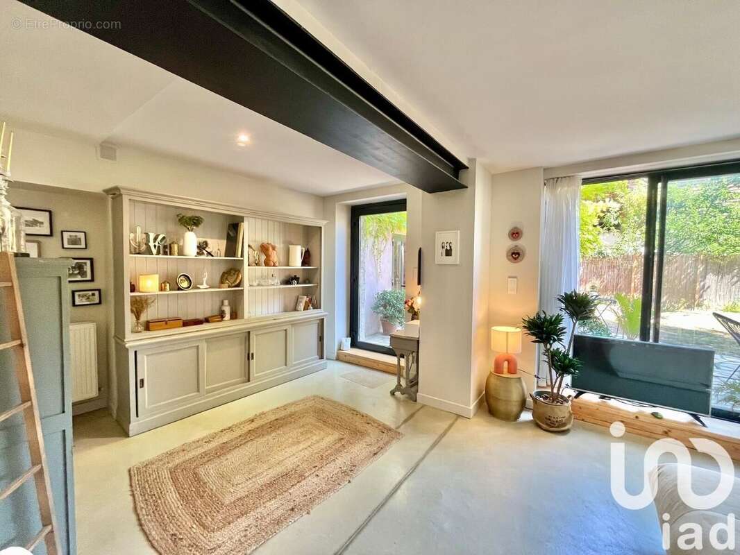 Photo 2 - Maison à COURSAN