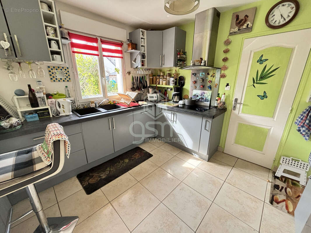 Maison à NOYANT-DE-TOURAINE