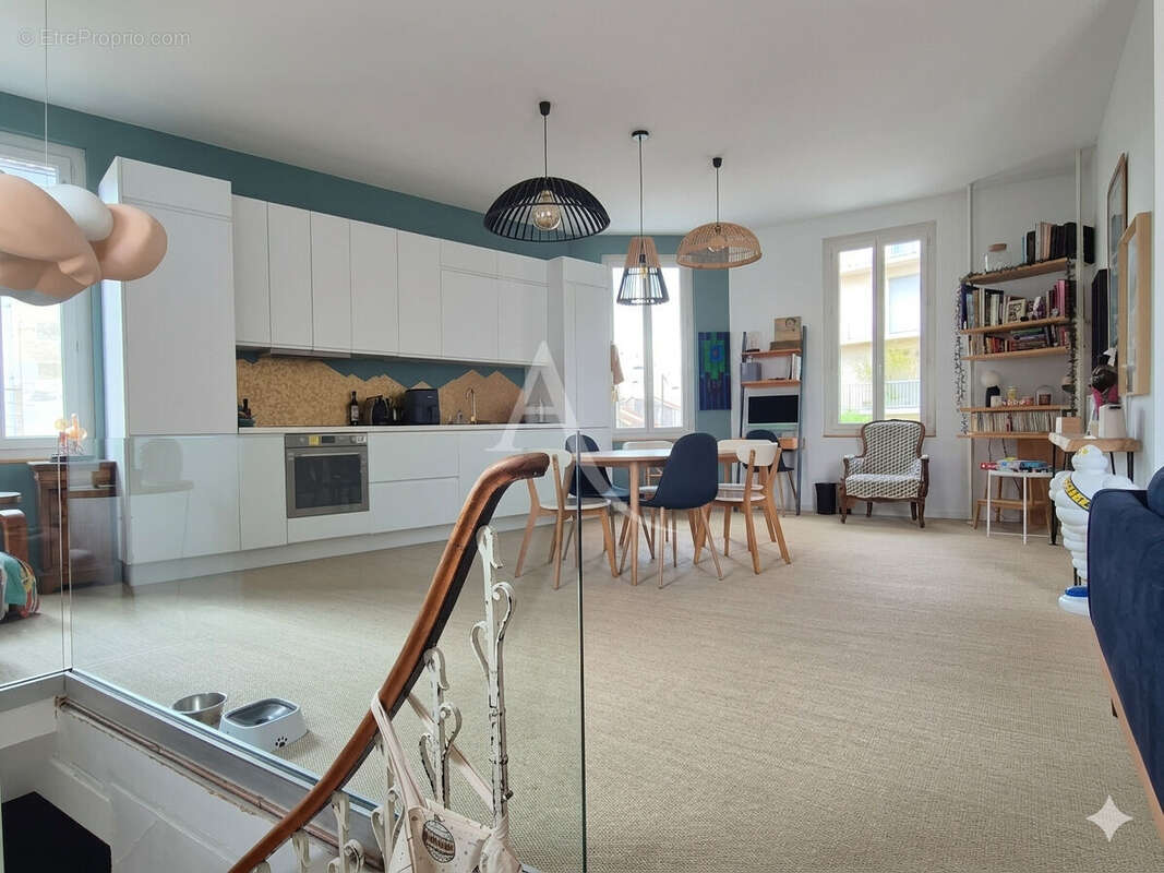 Appartement à BORDEAUX