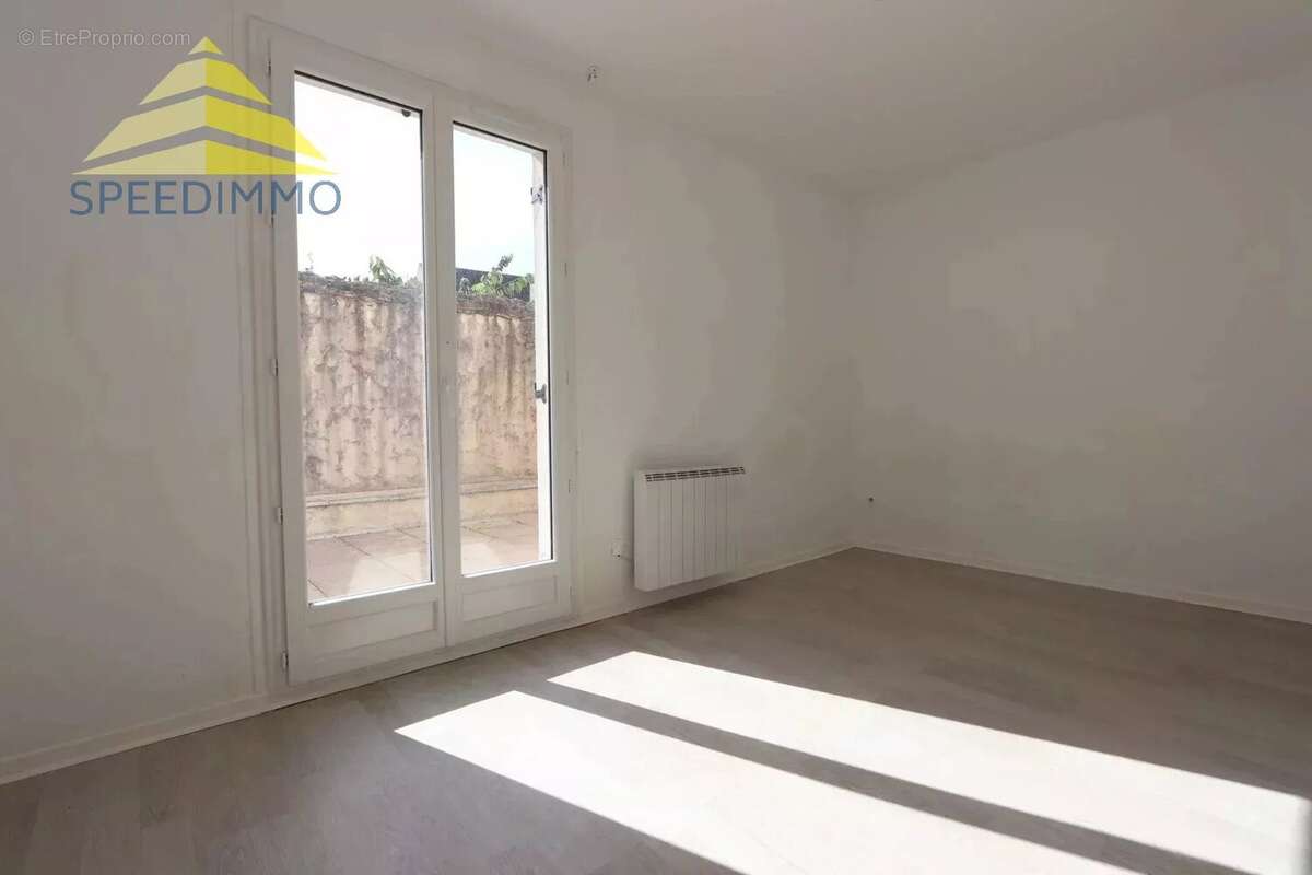 Appartement au centre-ville de Périgny-sur-Yerres - photo 3