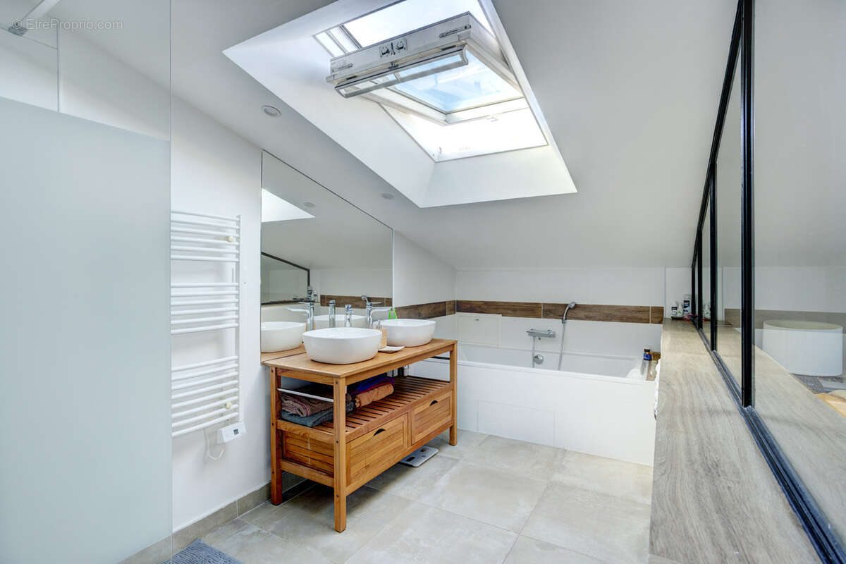 Maison à LOUVECIENNES