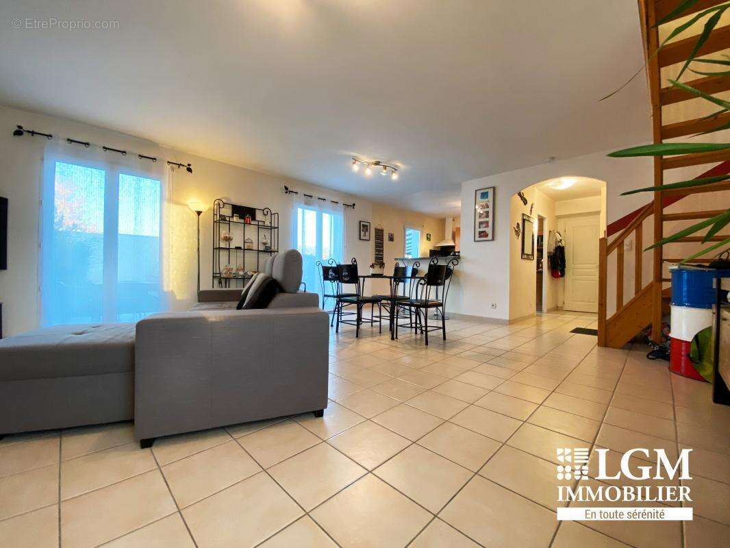 Maison à VILLEMUR-SUR-TARN