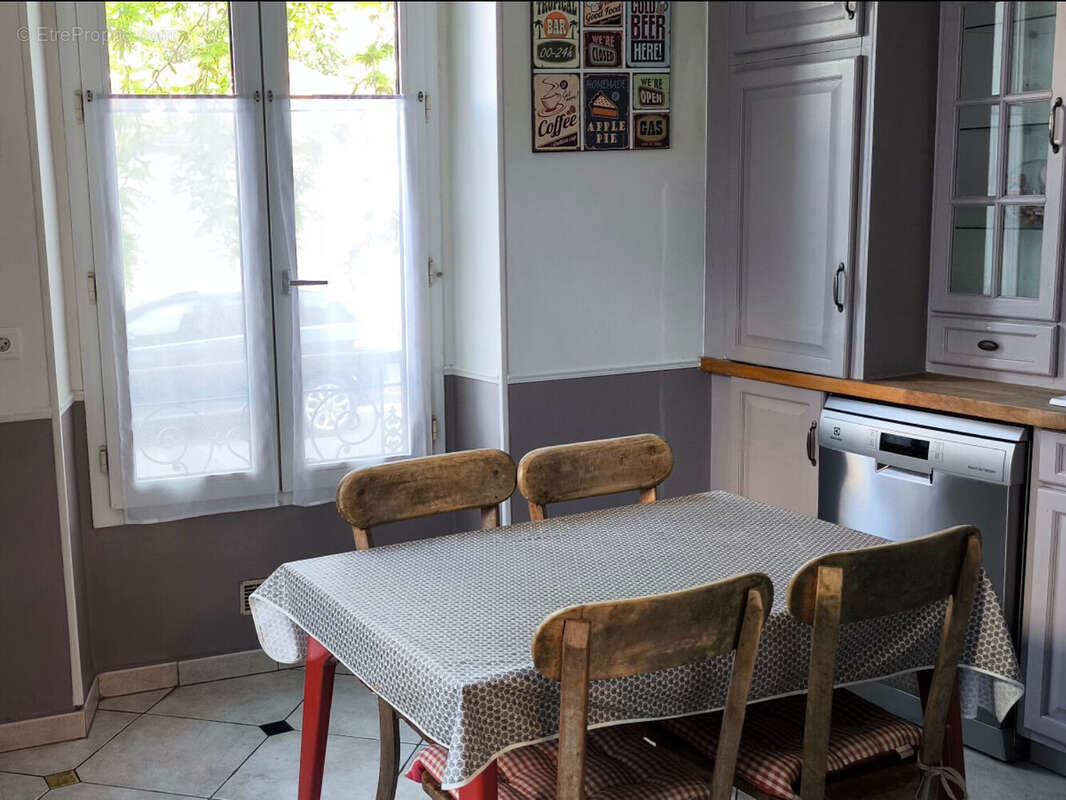 5-Cuisine - Maison à RUEIL-MALMAISON