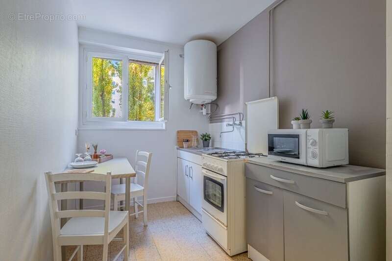 Appartement à LYON-3E