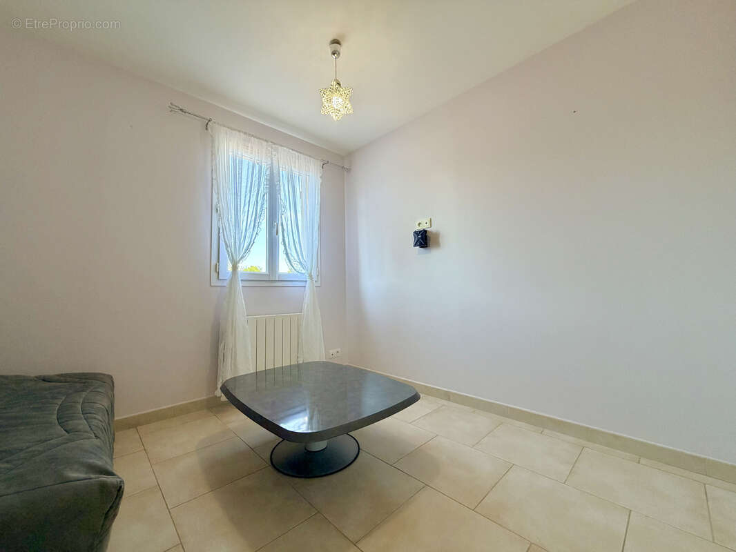 Maison 165 m2 Parcieux avec un terrain de 1434 m2 et piscine chauffée. - photo 11