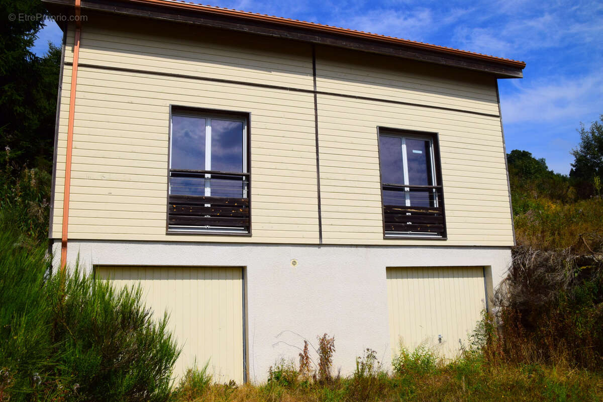 Maison à SAINT-CIRGUES-EN-MONTAGNE