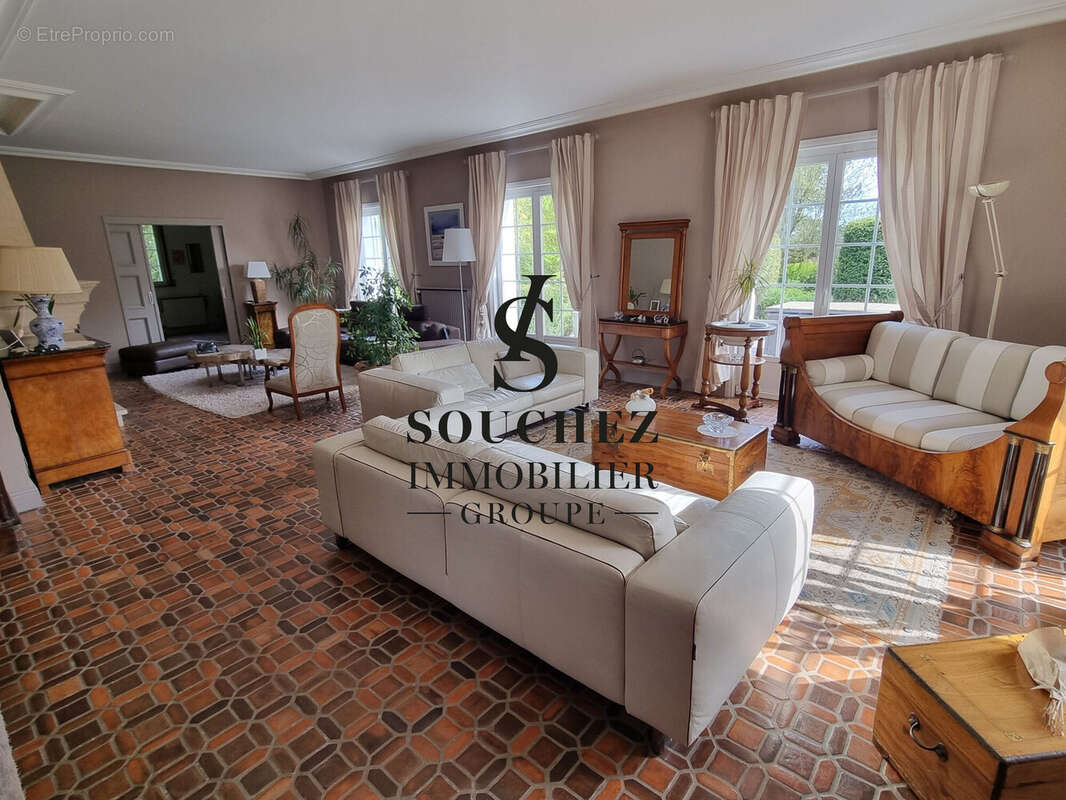 Maison à ABLAIN-SAINT-NAZAIRE