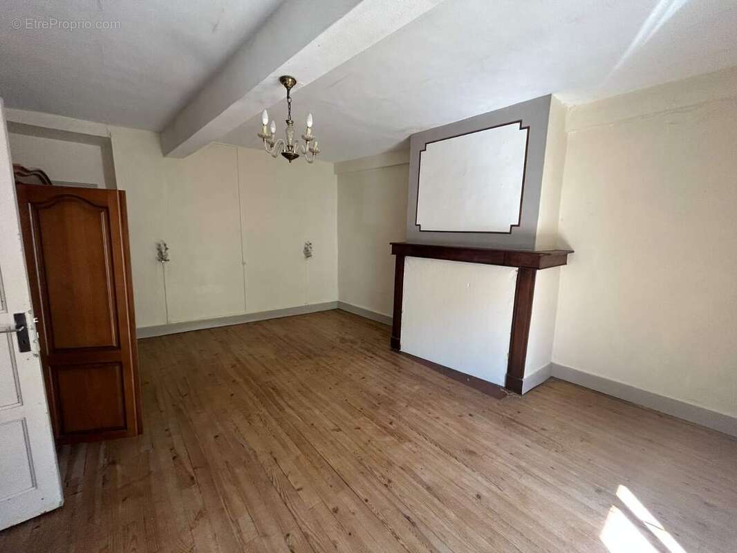 Appartement à CAMPAN